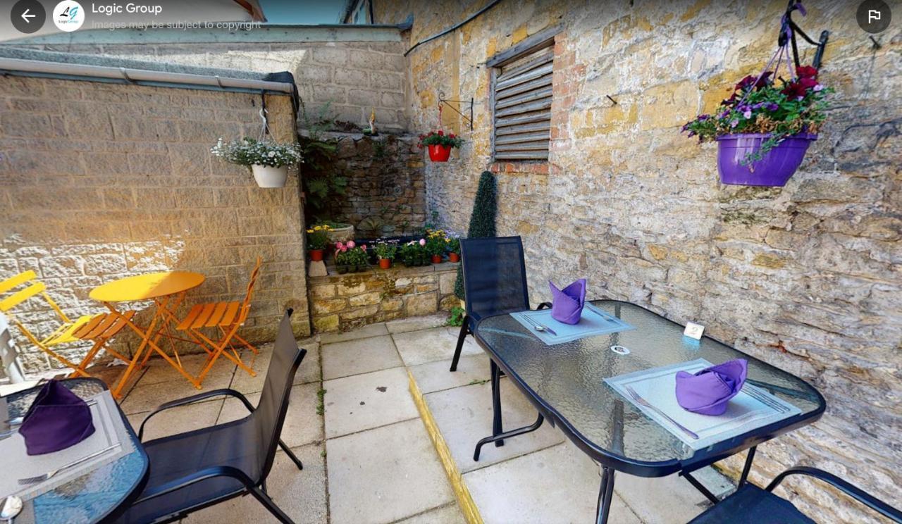 Siam Cottage Guesthouse Over 300 Years Old With Thai Restaurant Moreton-in-Marsh Kültér fotó