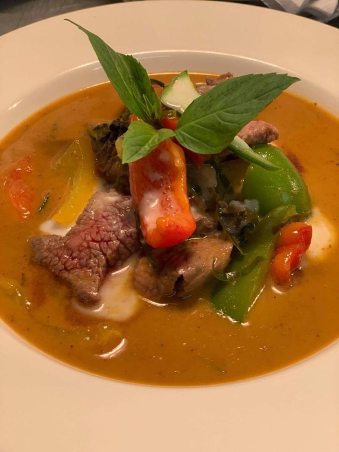Siam Cottage Guesthouse Over 300 Years Old With Thai Restaurant Moreton-in-Marsh Kültér fotó