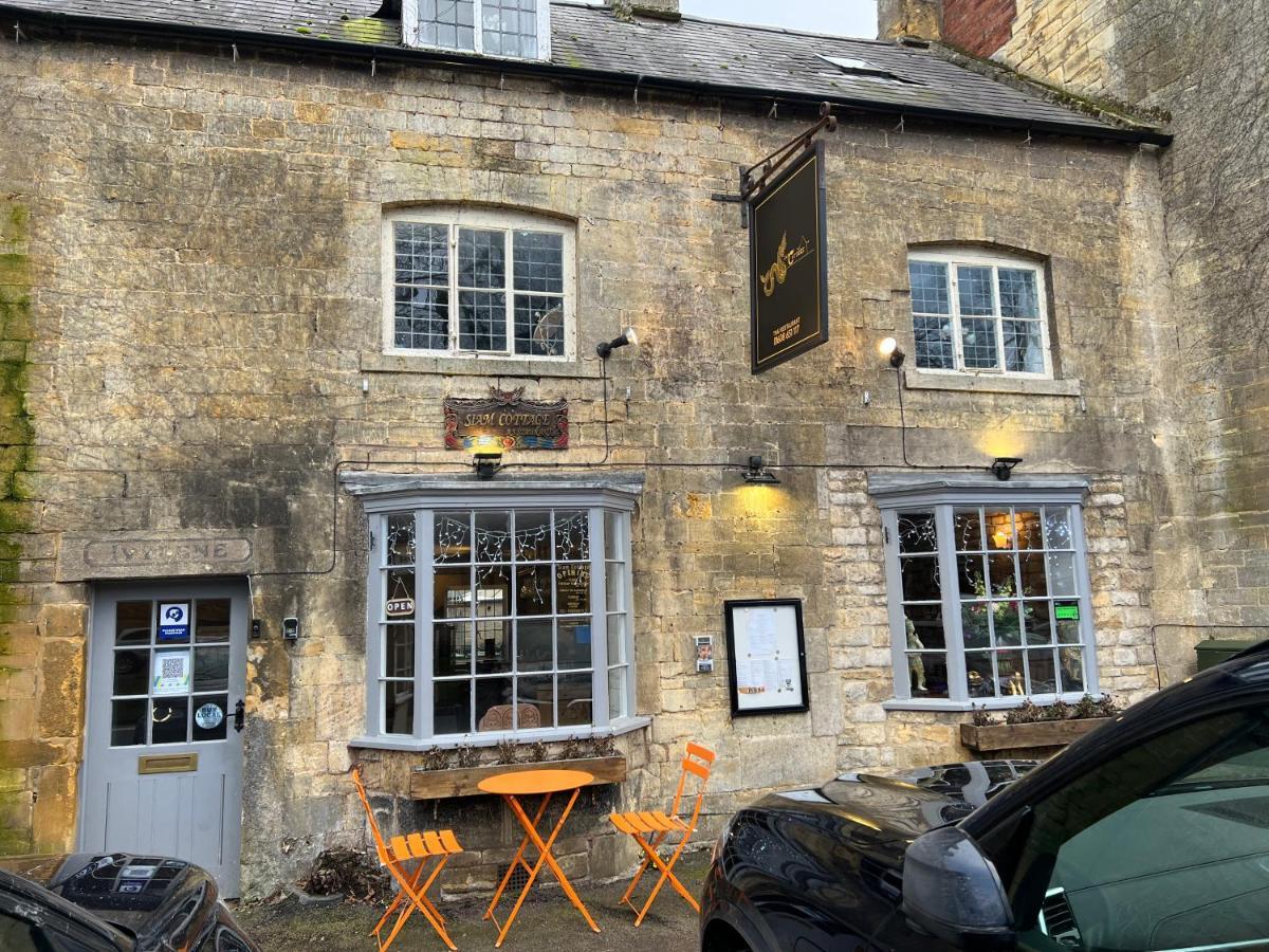 Siam Cottage Guesthouse Over 300 Years Old With Thai Restaurant Moreton-in-Marsh Kültér fotó